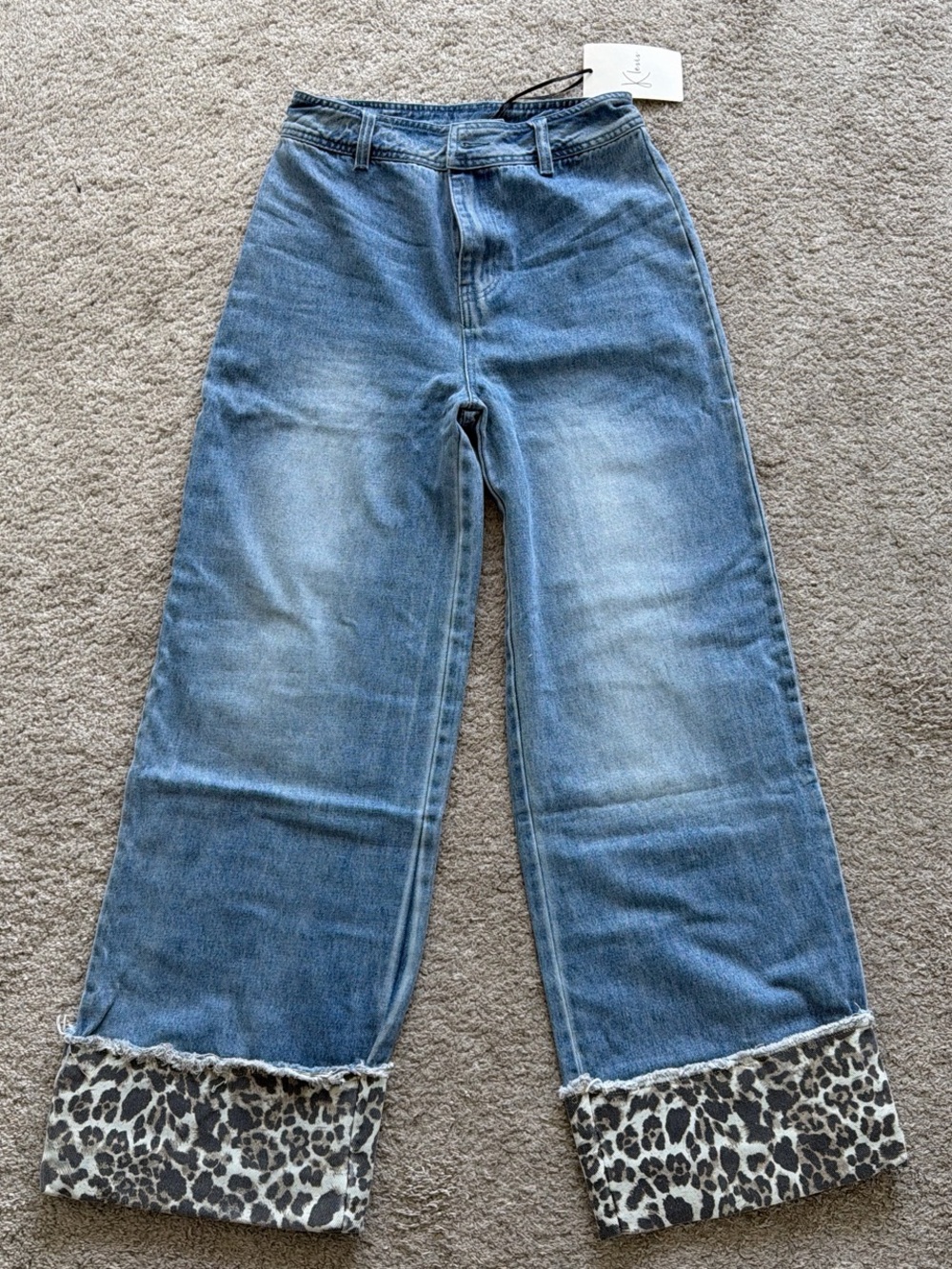 Wide-Leg Cuffed Jeans with Leopard Trim - Light Blue